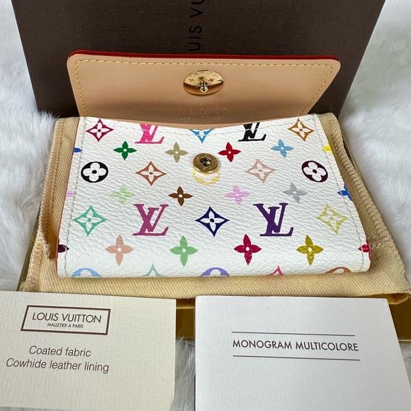 Louis Vuitton Small Wallet Card Coins Case
Porte Monnaie Cozy Multicolor - Picture 3 of 15